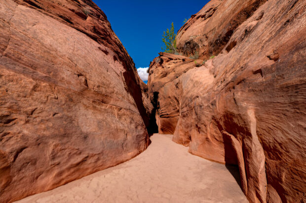 utah peek a boo hollow wash