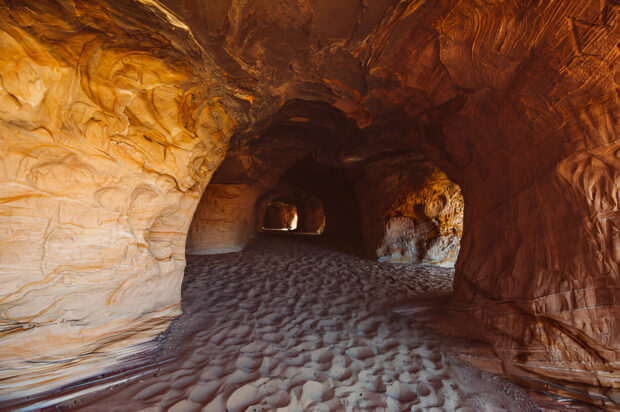 Kanab Sand Caves inside view